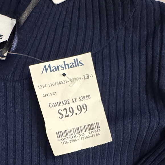 Pink Rose Deep Blue Ribbed Sweater - Picture 3 of 4